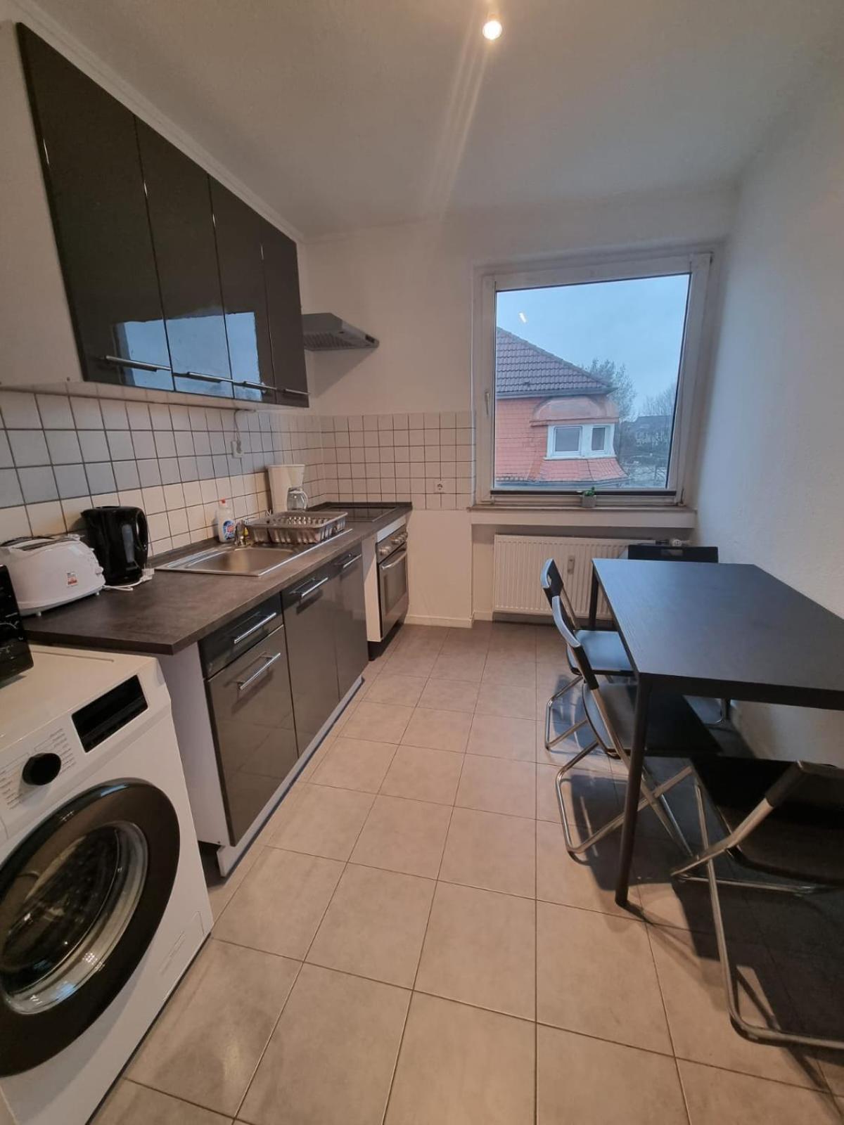 Monteur-Ferien-Messewohnung Mettmann 6 Personen 2 Og Εξωτερικό φωτογραφία