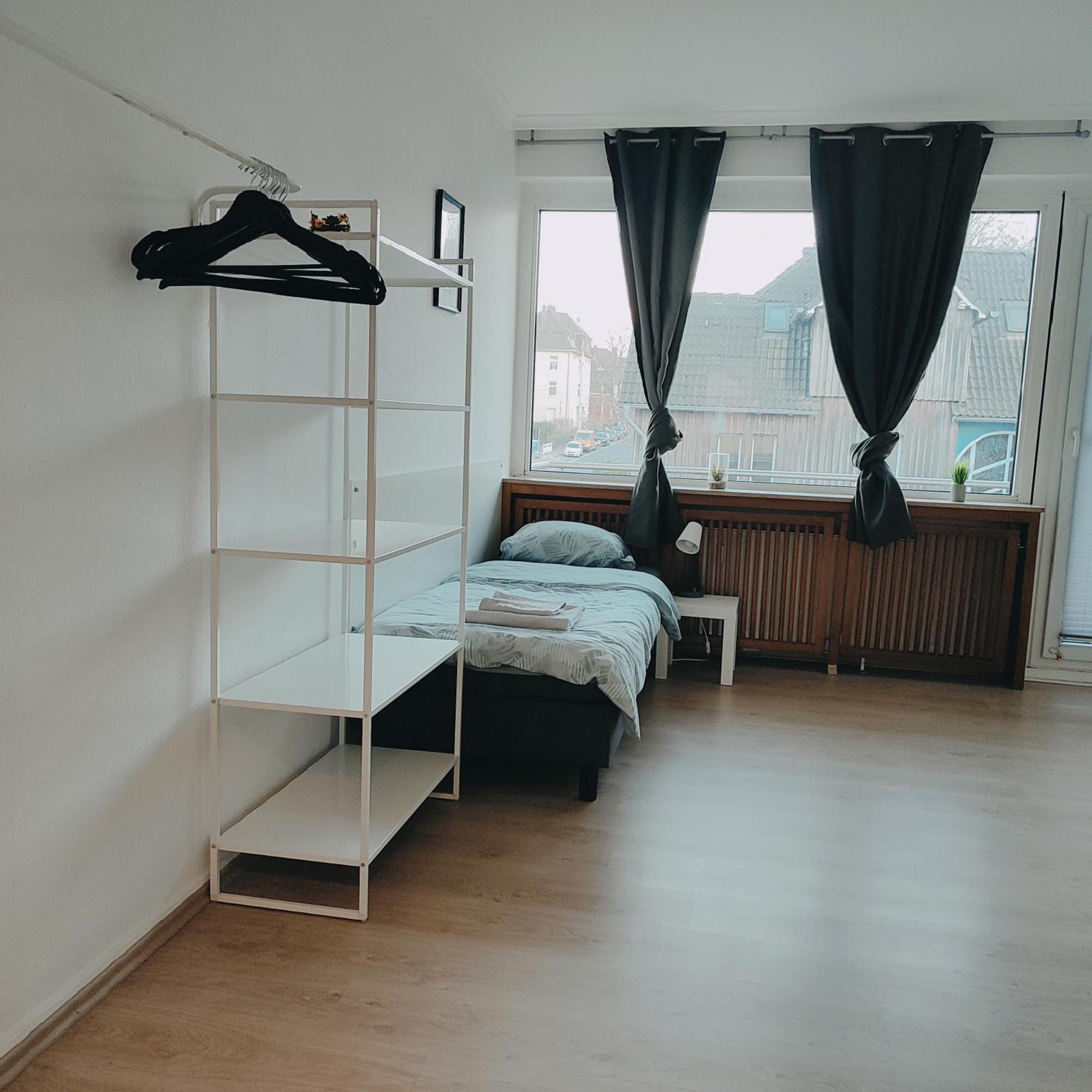 Monteur-Ferien-Messewohnung Mettmann 6 Personen 2 Og Εξωτερικό φωτογραφία